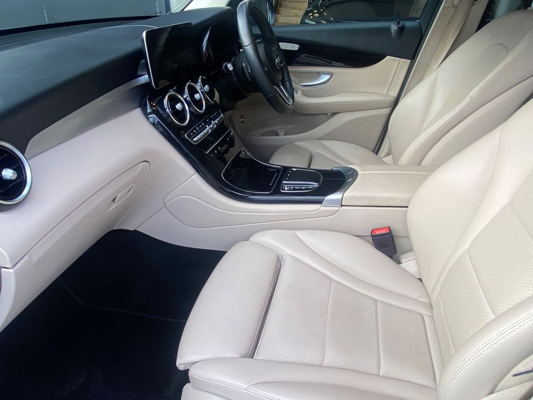 2022 Mercedes-Benz GLC Class