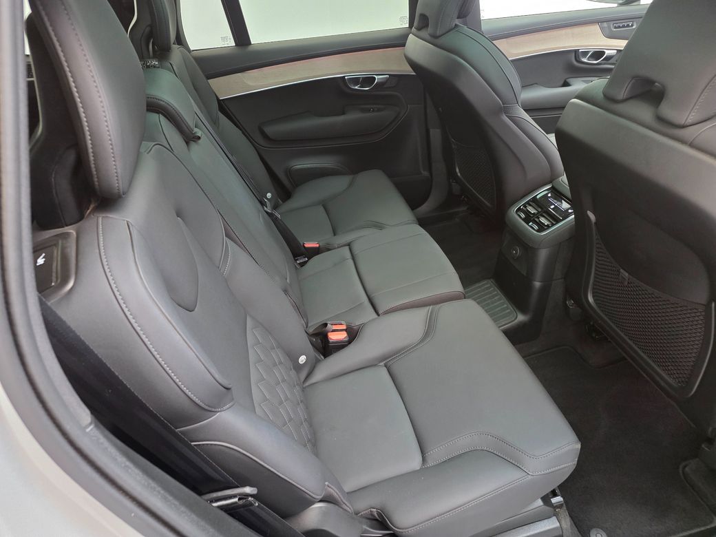 2025 Volvo XC90