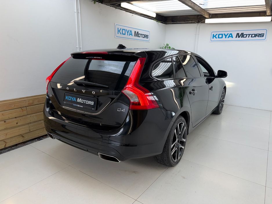 2017 Volvo V60