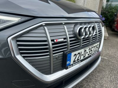 2022 Audi e-tron