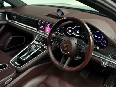 2022 Porsche Panamera