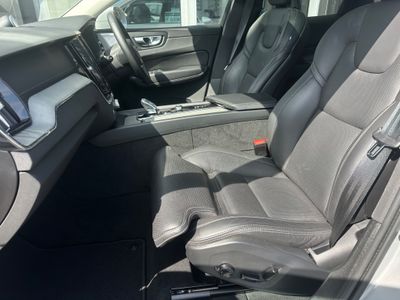 2025 Volvo XC60