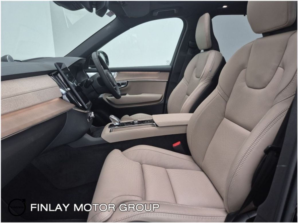 2025 Volvo XC90