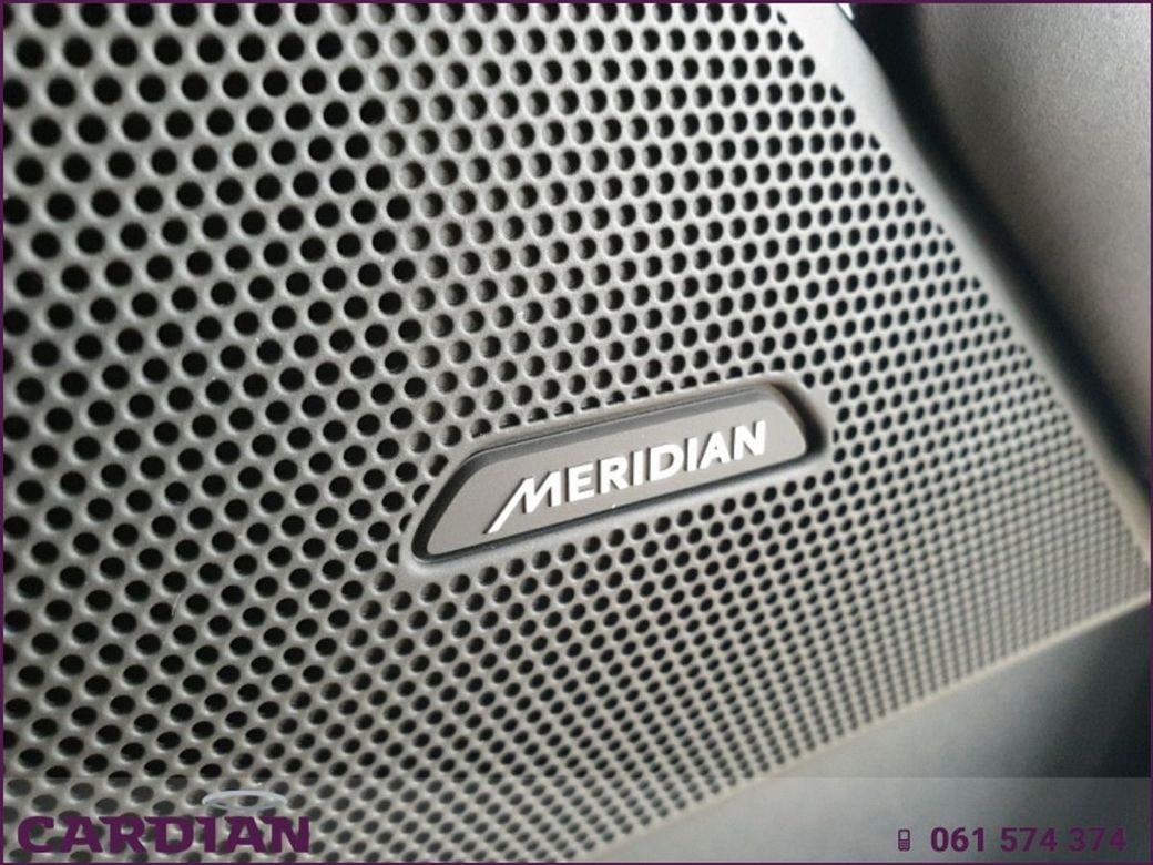 2025 Land Rover Range Rover Velar