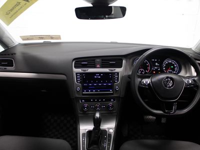2017 Volkswagen Golf