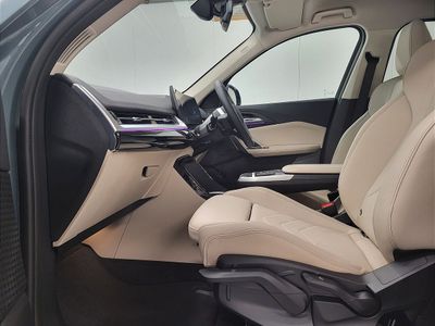 2025 BMW iX1