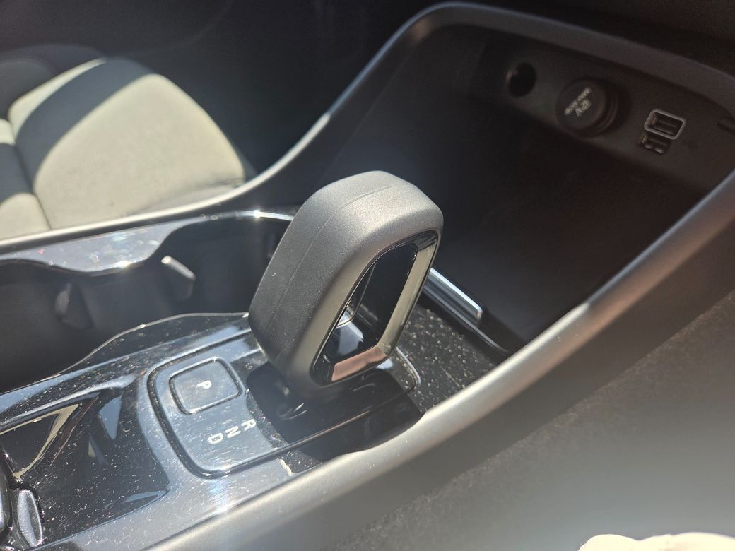 2023 Volvo XC40