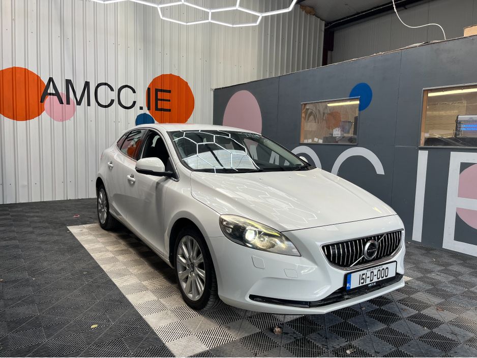 2015 Volvo V40