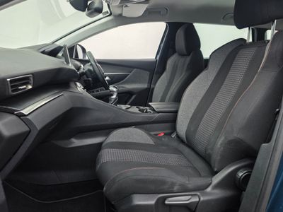2021 Peugeot 5008