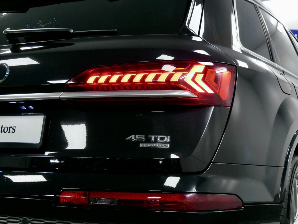 2021 Audi Q7