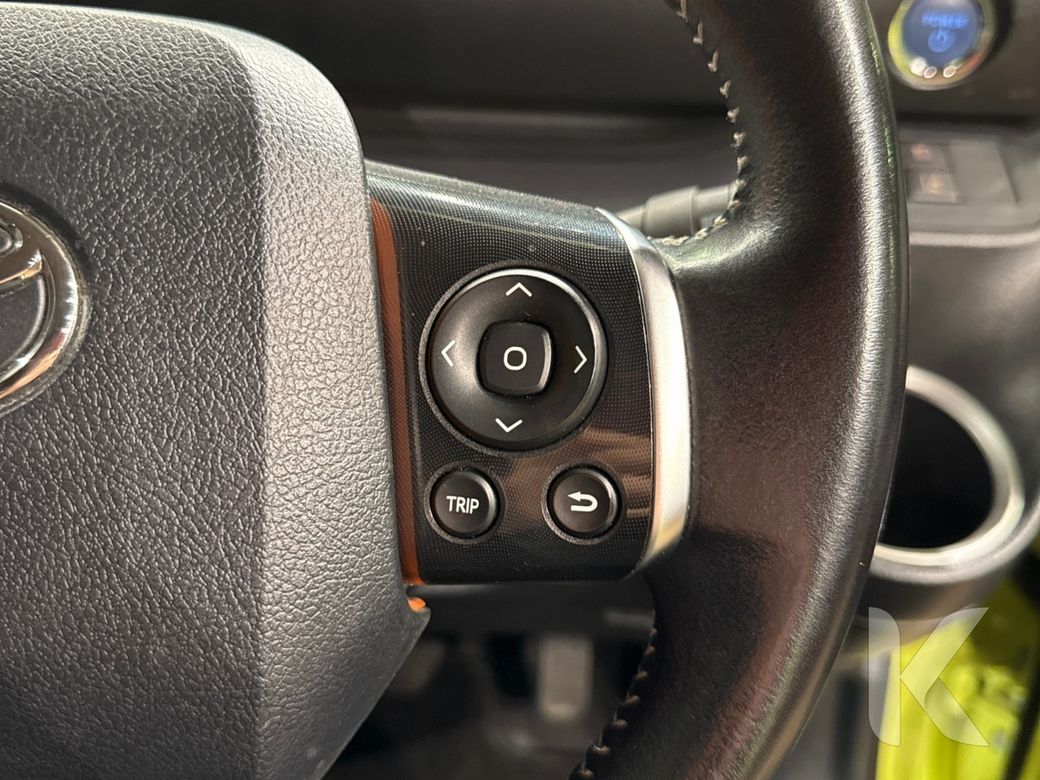 2016 Toyota Sienta