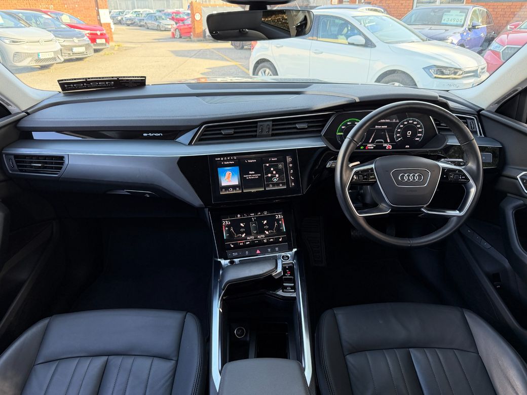 2022 Audi e-tron