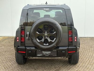 2025 Land Rover Defender 110