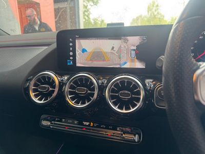 2022 Mercedes-Benz EQA
