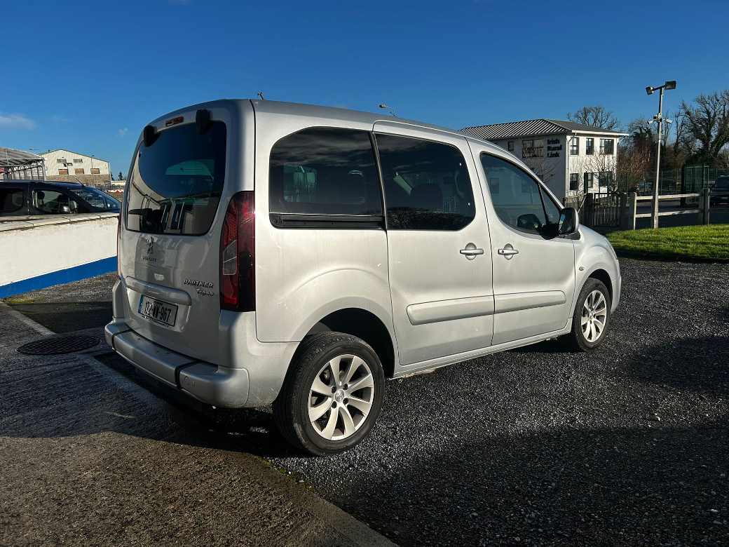 2017 Peugeot Partner Tepee