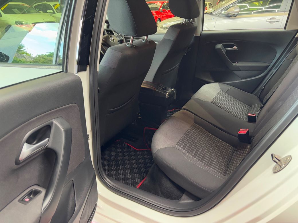 2016 Volkswagen Polo