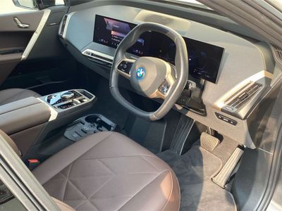 2024 BMW iX