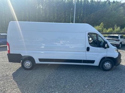 2023 Opel Movano