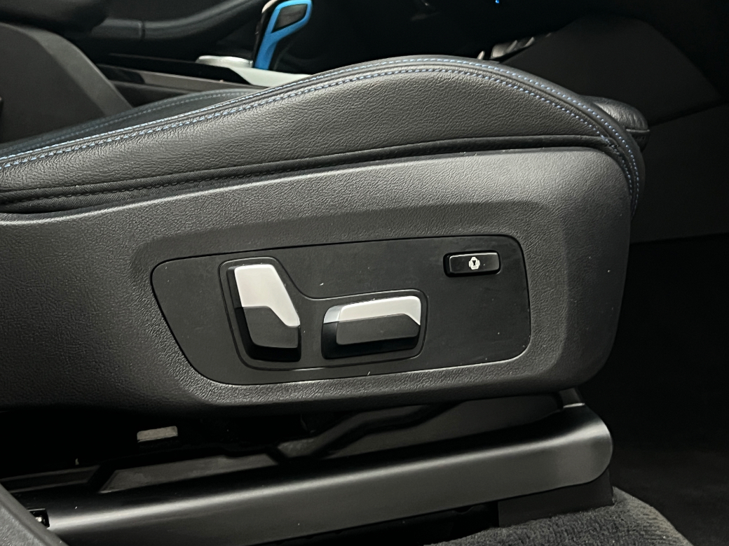 2022 BMW iX3