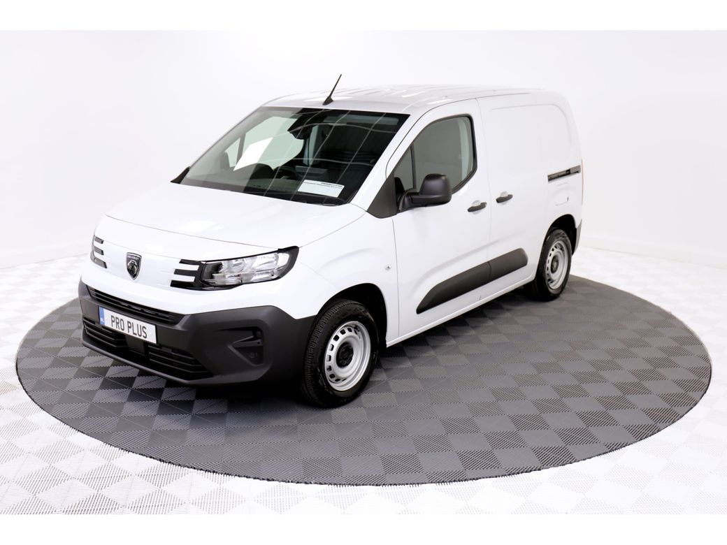 2025 Peugeot Partner