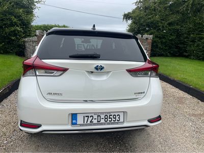 2017 Toyota Auris