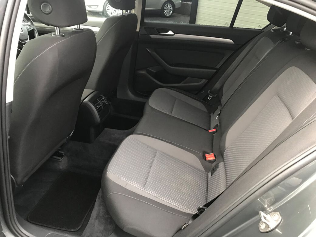 2015 Volkswagen Passat