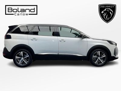 2023 Peugeot 5008