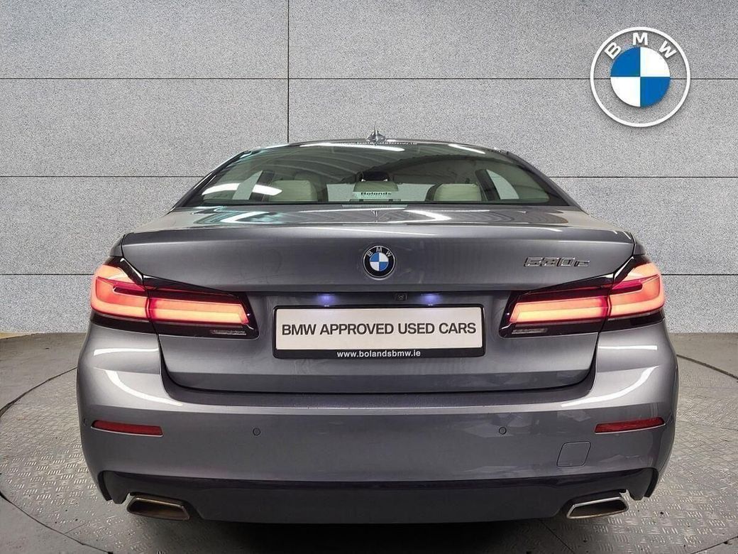 2021 BMW 5 Series