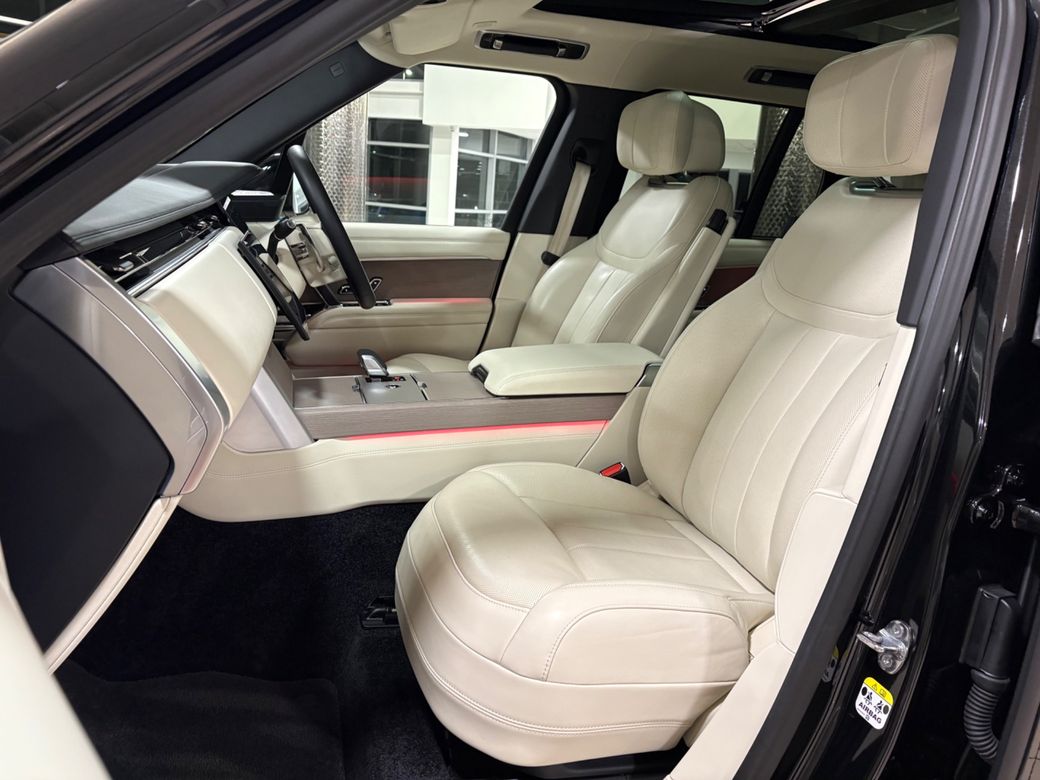 2025 Land Rover Range Rover
