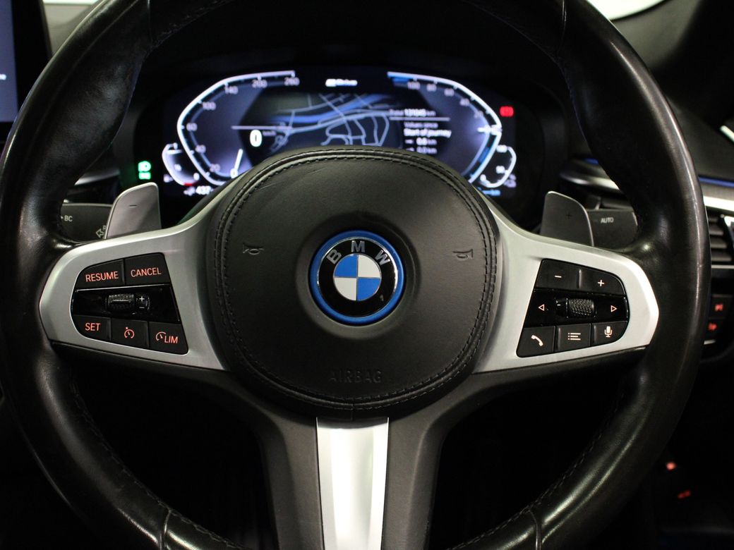 2021 BMW 530