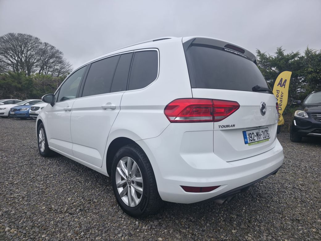 2019 Volkswagen Touran