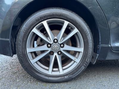 2014 Toyota Avensis