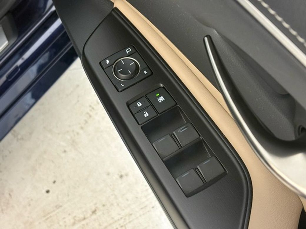 2020 Lexus ES 300h