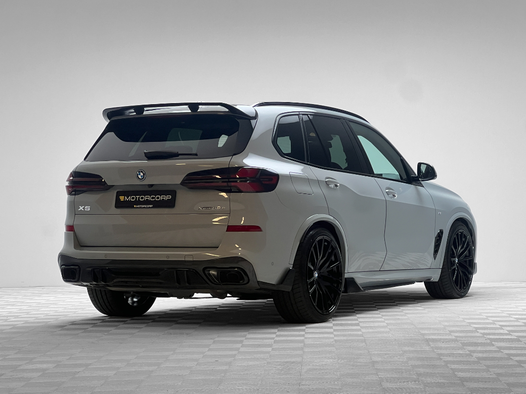 2025 BMW X5