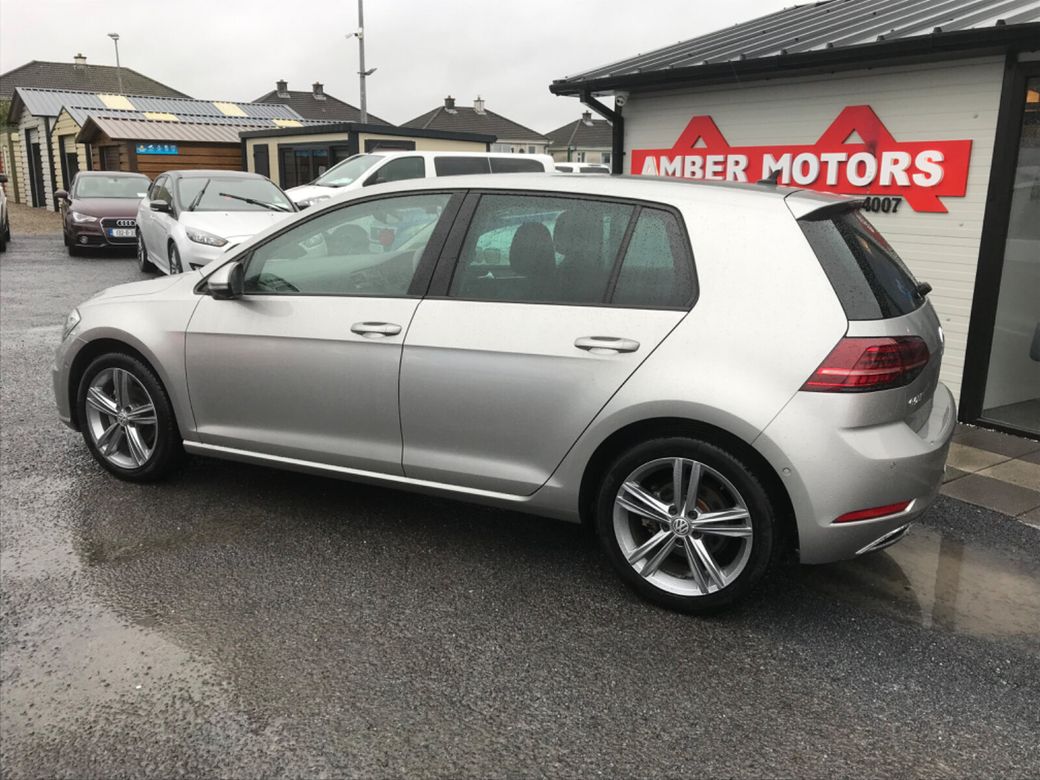 2019 Volkswagen Golf