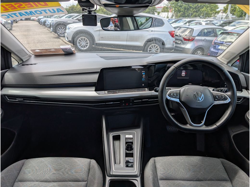 2024 Volkswagen Golf