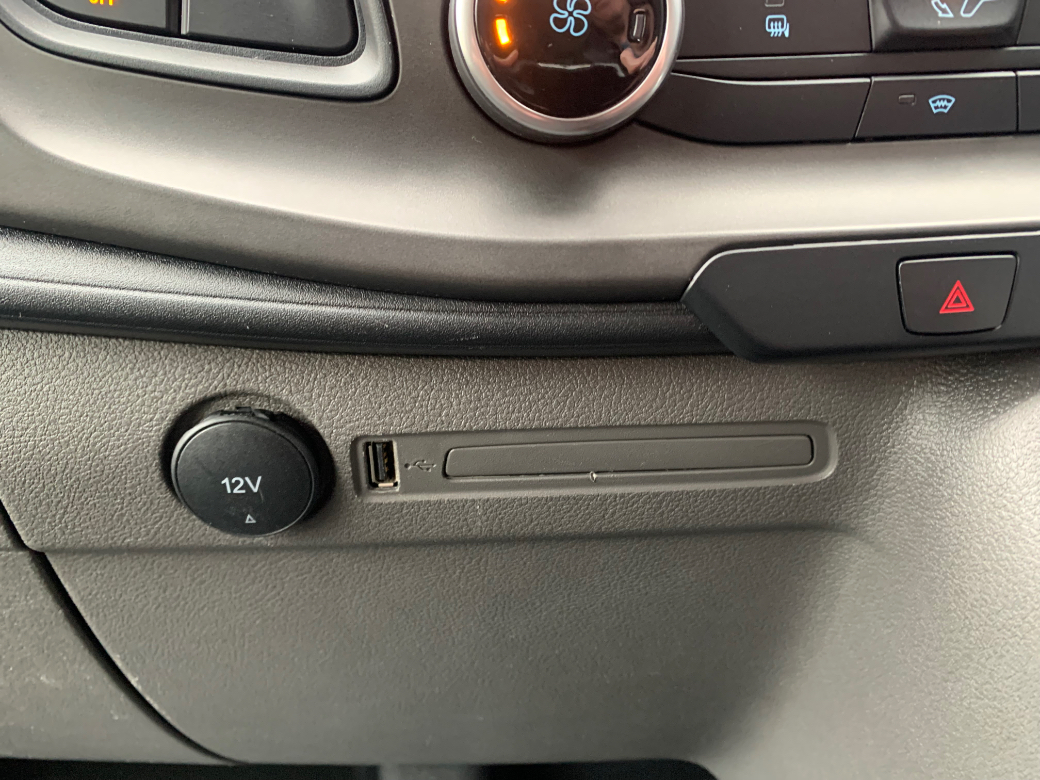 2023 Ford Transit Custom