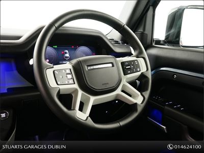 2025 Land Rover Defender