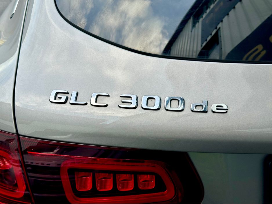 2022 Mercedes-Benz GLC Class