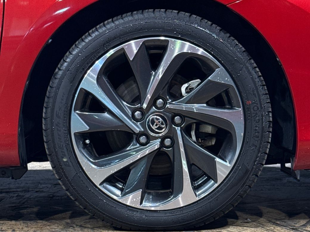 2016 Toyota Auris