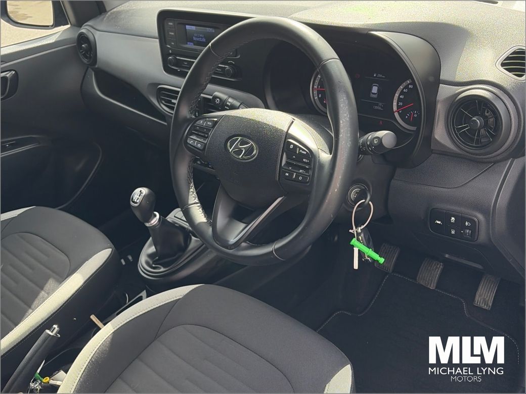 2022 Hyundai i10