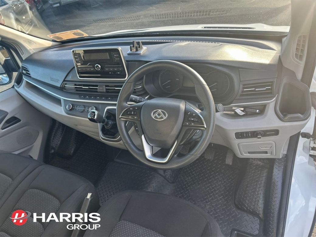 2022 White Maxus Deliver 9