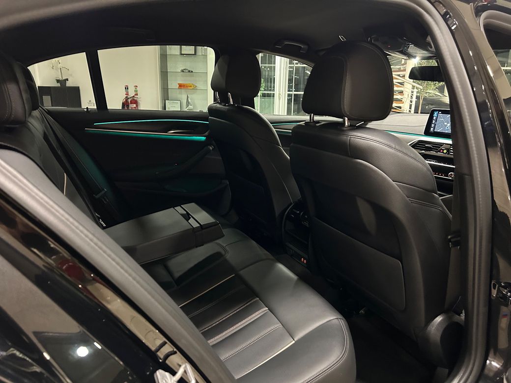 2021 BMW 5 Series