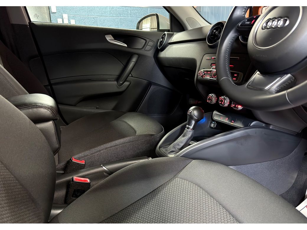 2016 Audi A1