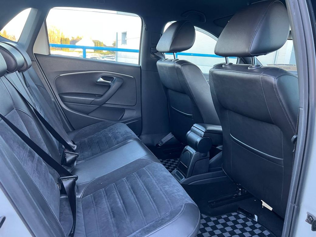 2016 Volkswagen Polo