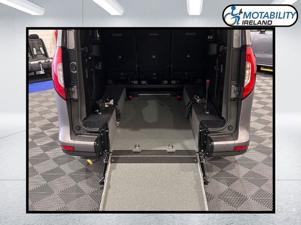 2025 Mercedes-Benz T Class