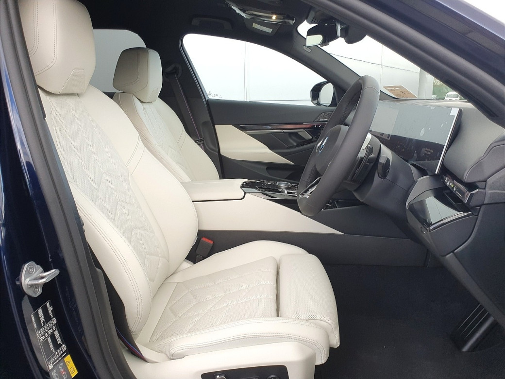 2025 BMW 5 Series