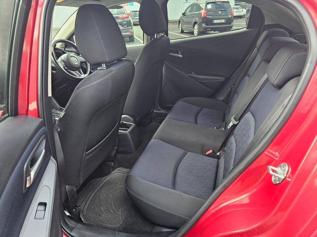 2015 Mazda Demio
