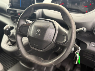2021 Peugeot Partner