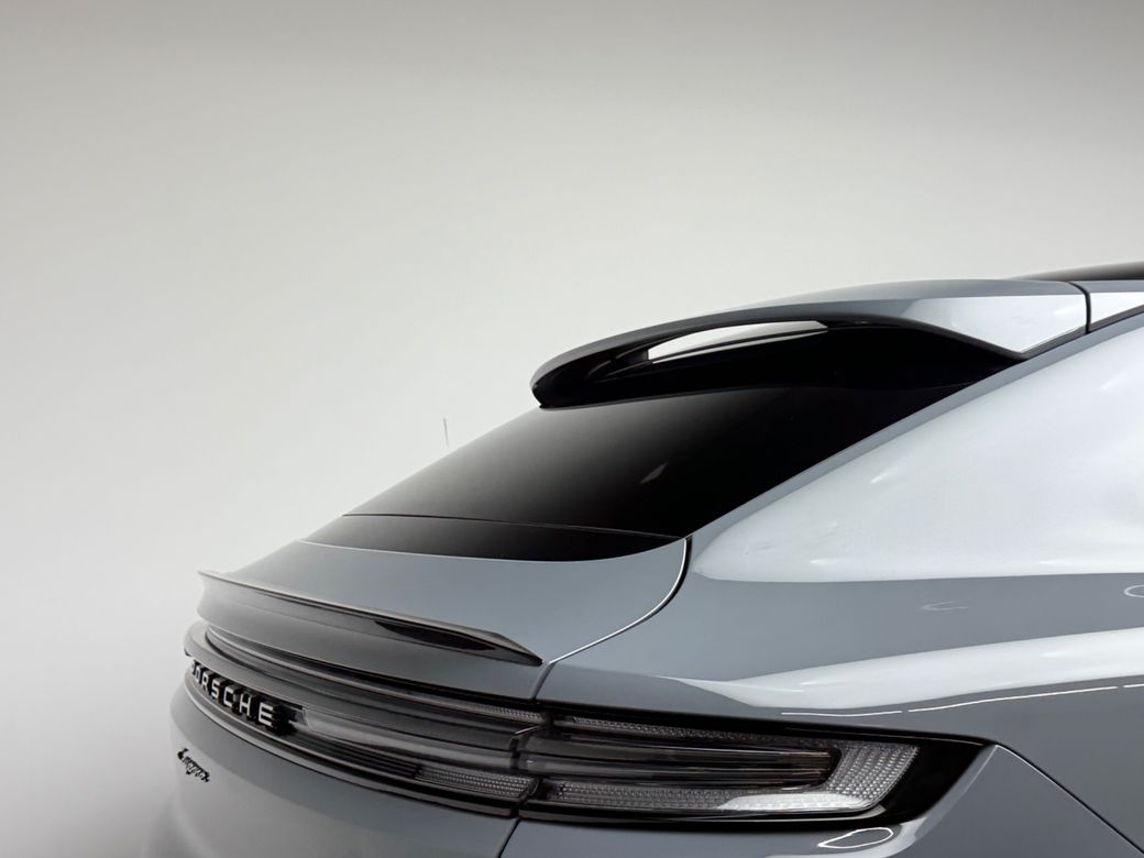 2025 Porsche Cayenne